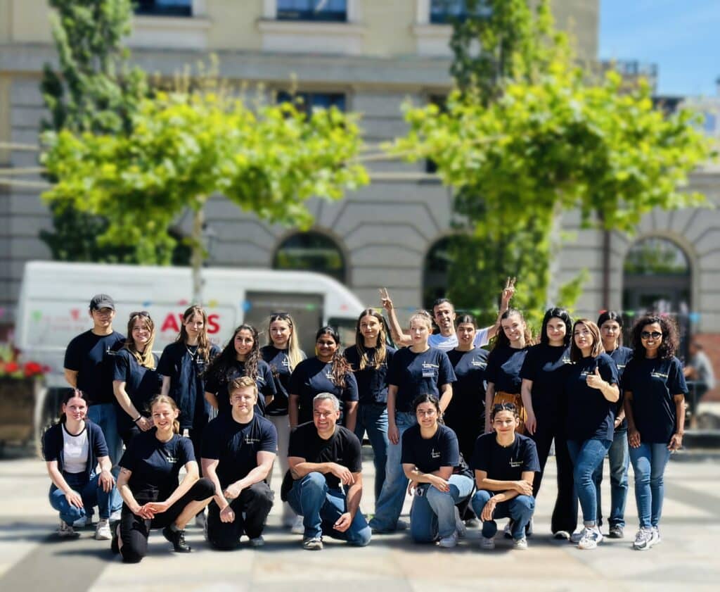Team 1024x841